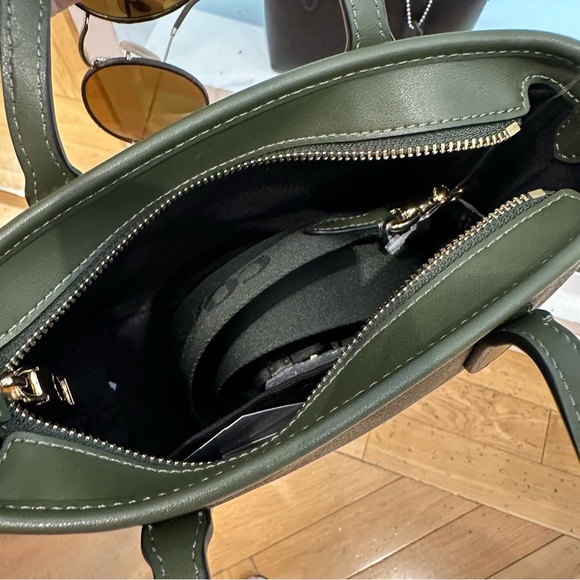 NWT ❤️ COACH CITY MINI TOTE BAG IN SIGNATURE CAMO PRINT CW033 Crossbody - Picture 5 of 12